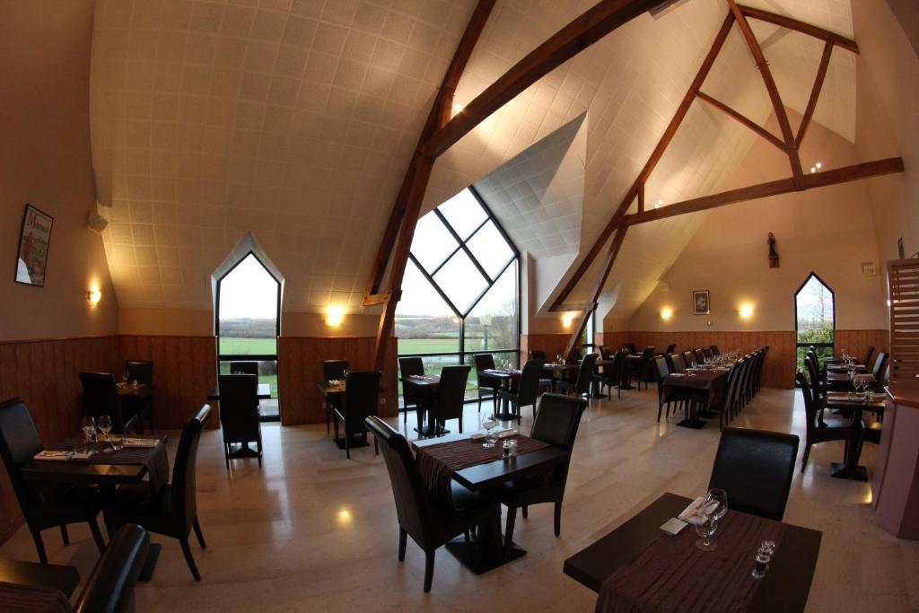 Auberge De Bourgogne Tonnerre Esterno foto